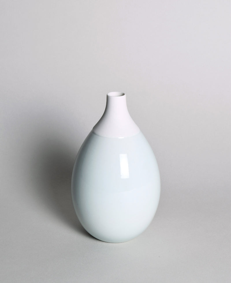 porcelain_vase_porzellan_handmade_colour_mint