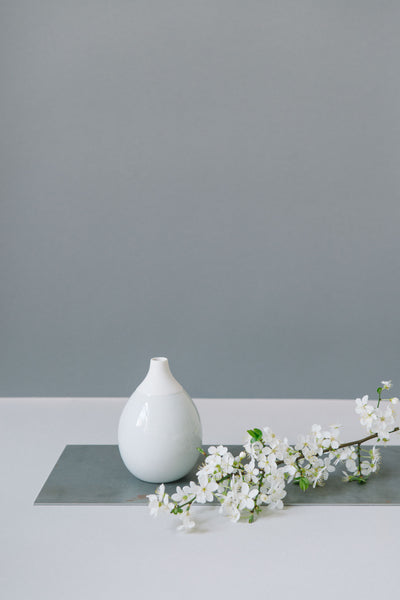 CONTRAIR Vase 11 cm - lichtgrau